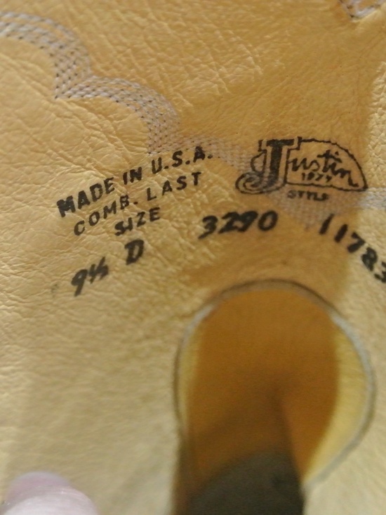 VINTAGE MENS 9 1/2 D JUSTIN OSTRICH BOOTS
